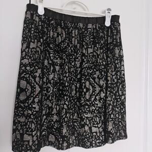 Xhilaration Black and Silver A-Line Patterned Skirt